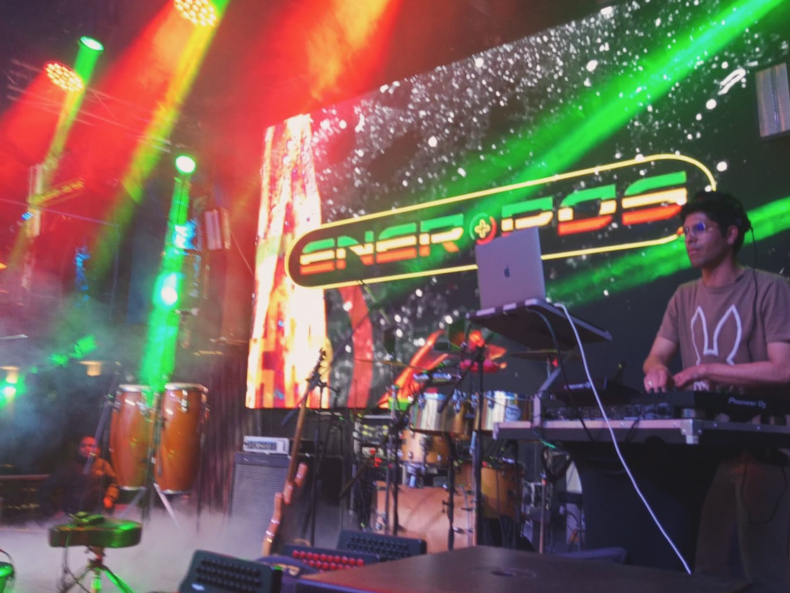 ENERPOS GRUPO MUSICAL